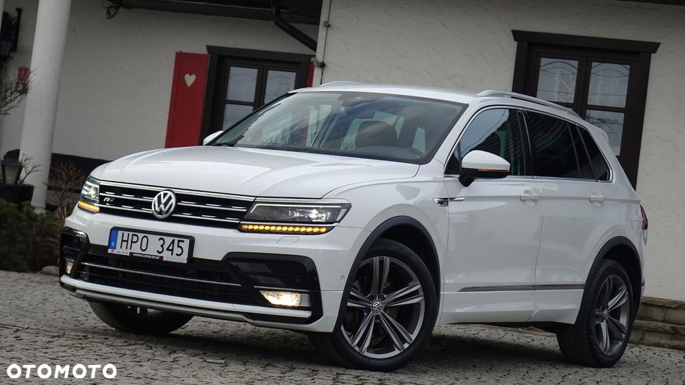 Volkswagen Tiguan - 1