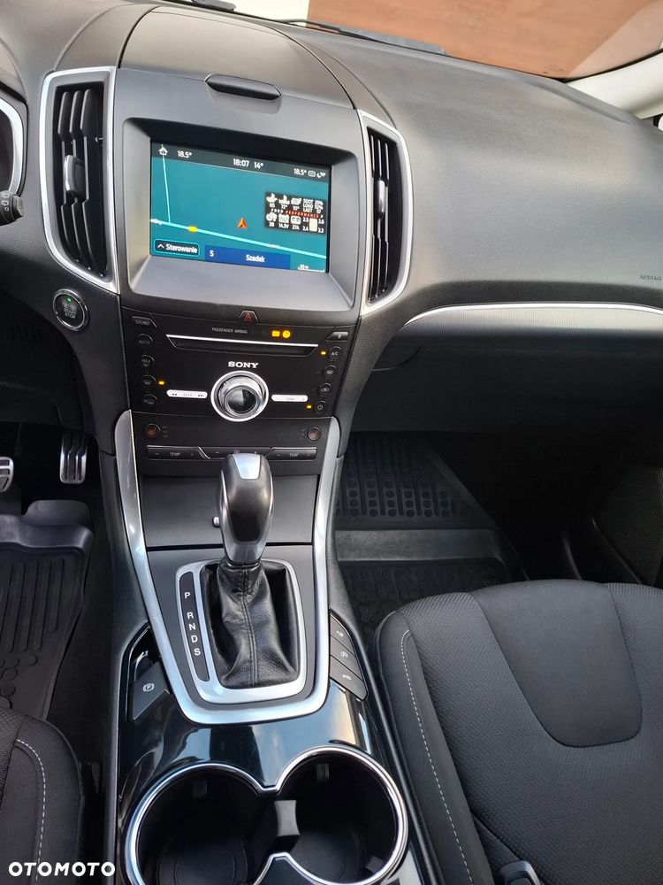 Ford S-Max 2.0 TDCi Titanium PowerShift - 16