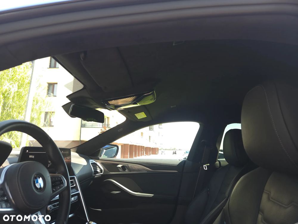 BMW Seria 8 - 19