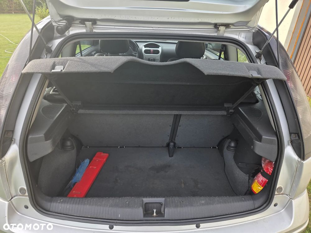 Opel Corsa - 10