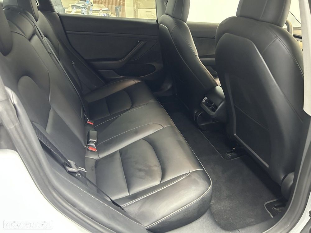Tesla Model 3 Tração Traseira Standard - 13