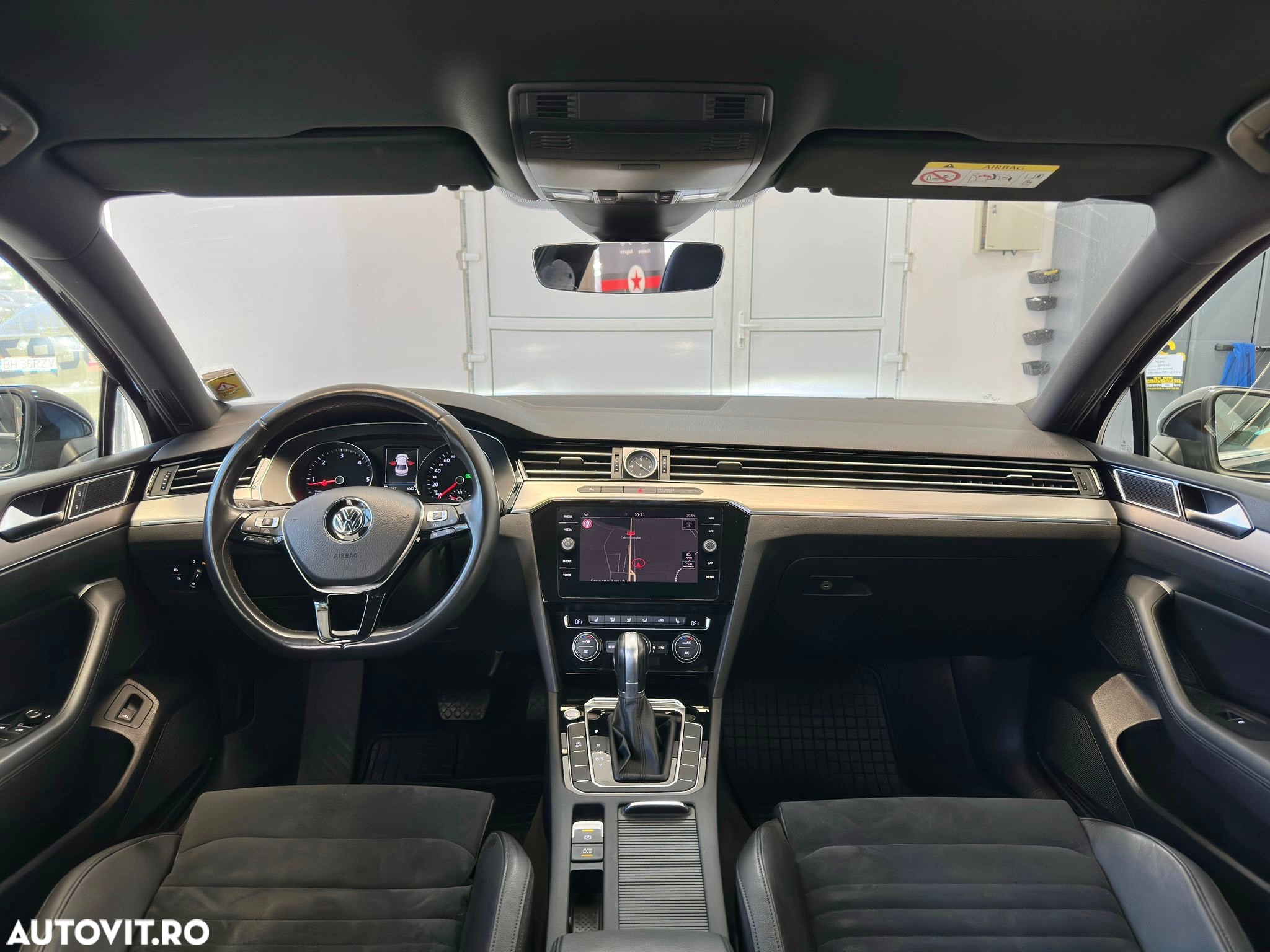 Volkswagen Passat Variant 2.0 TDI DSG Highline - 14