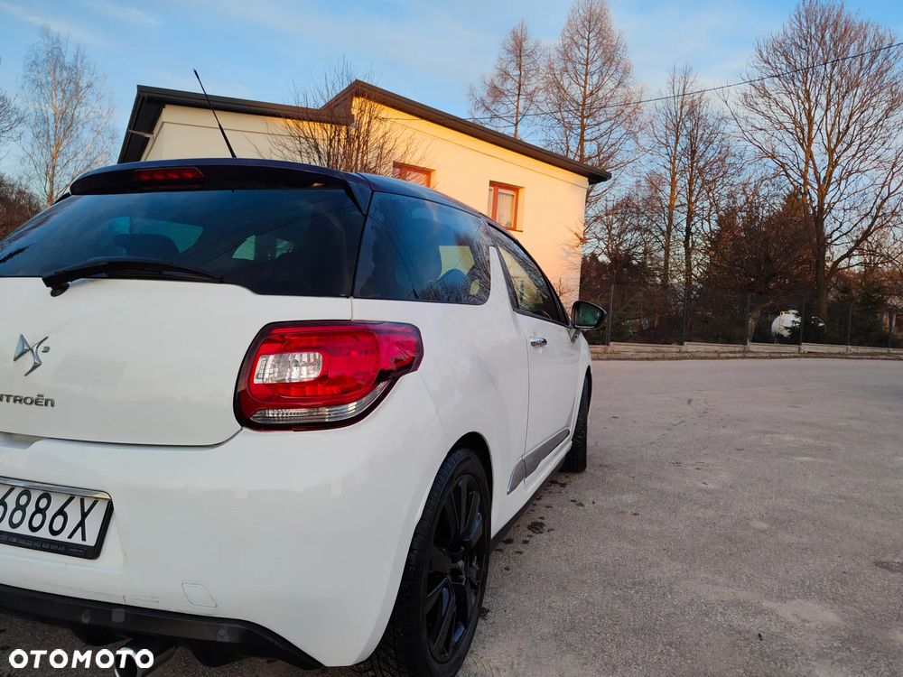 Citroën DS3 1.6 e-HDi SoChic - 4