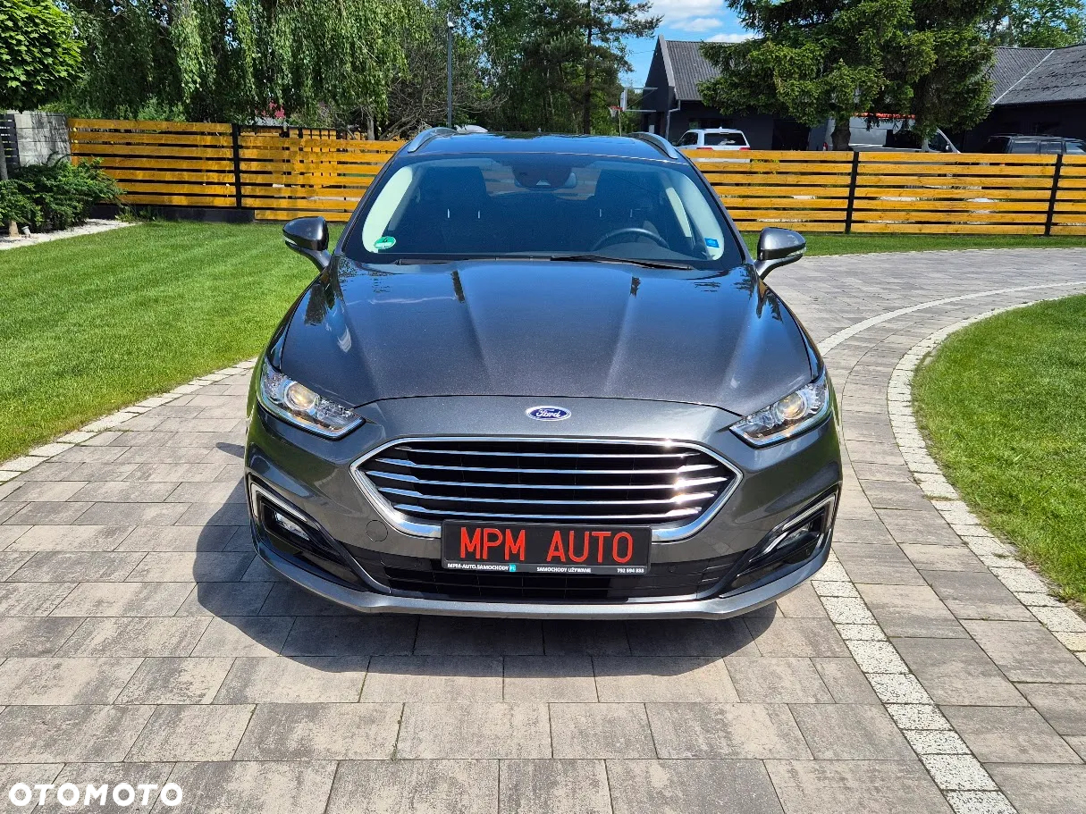 Ford Mondeo 2.0 Hybrid Titanium - 2