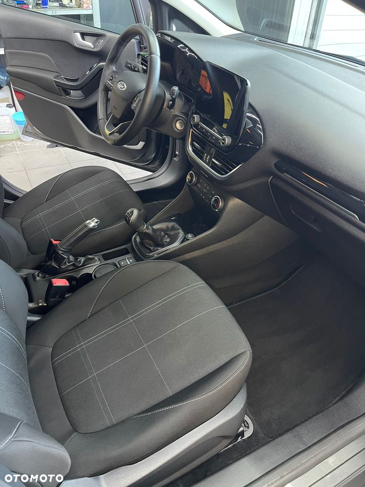 Ford Fiesta 1.1 COOL&CONNECT - 38