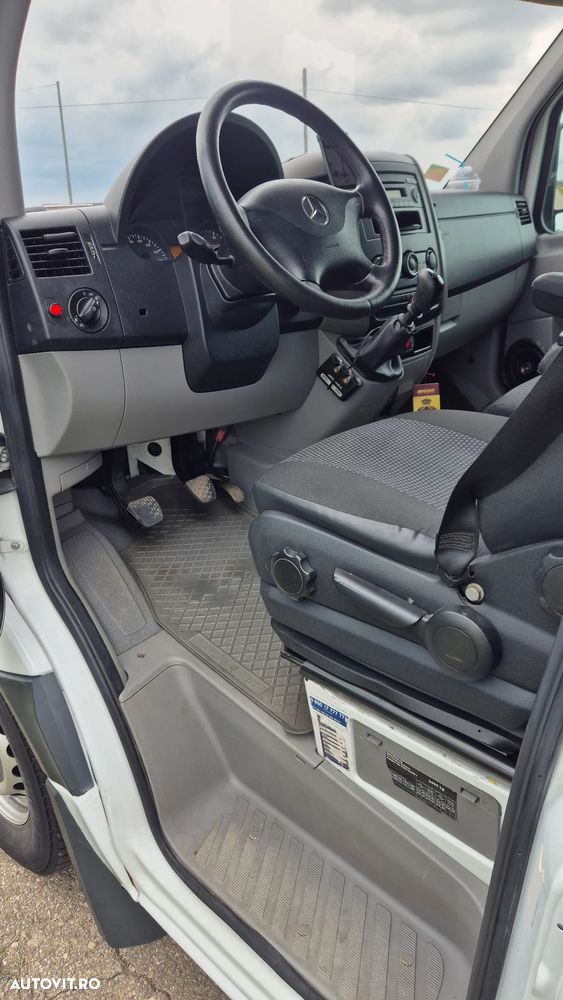Mercedes-Benz Sprinter - 7