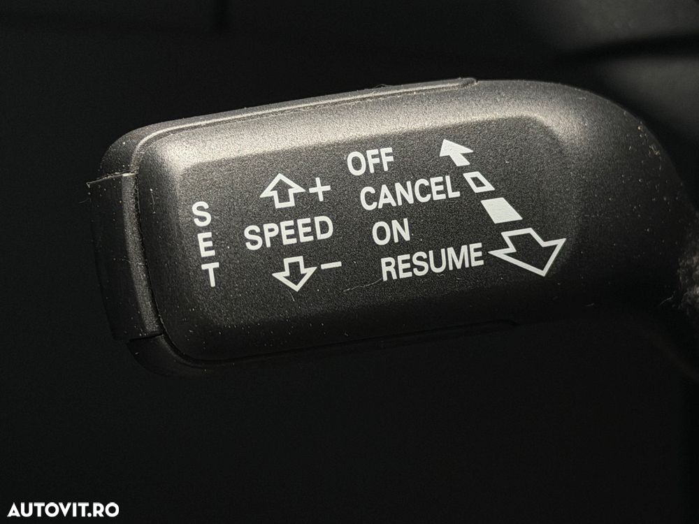 Audi A4 2.0 TDI DPF multitronic Attraction - 17