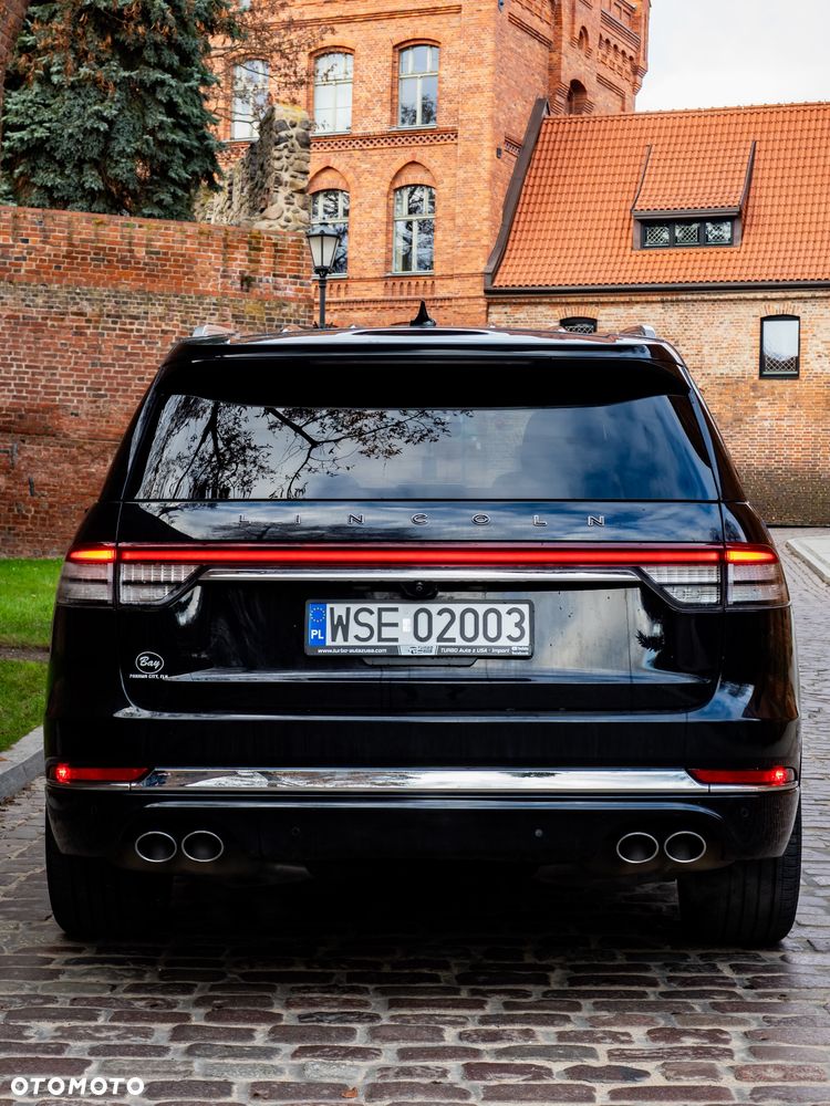 Lincoln Aviator - 10