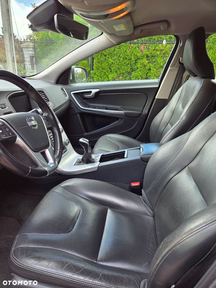 Volvo V60 D2 Drive-E Summum - 16