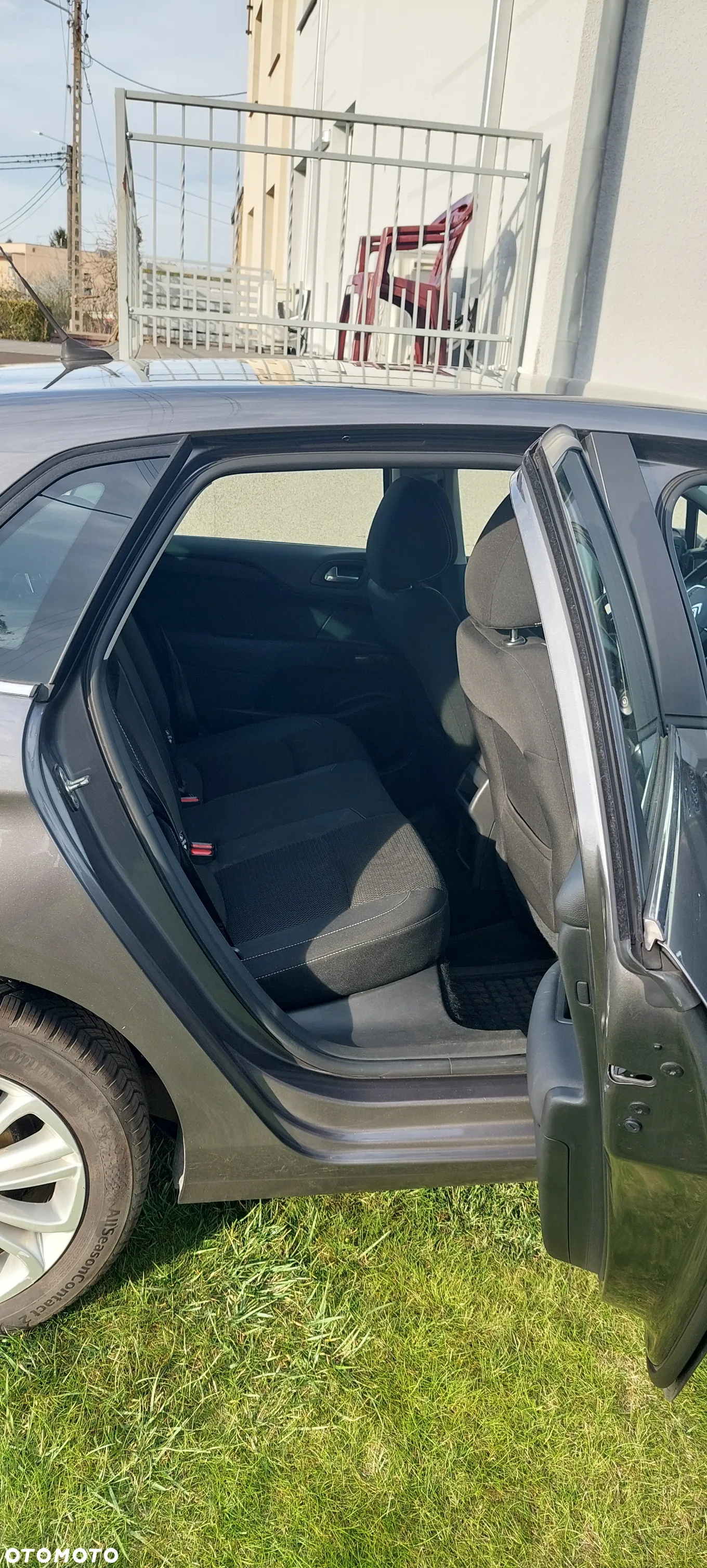 Citroën C4 1.6 HDi Seduction - 13