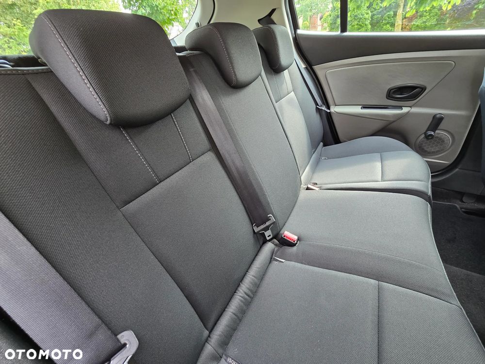 Renault Megane 1.6 16V Authentique - 28
