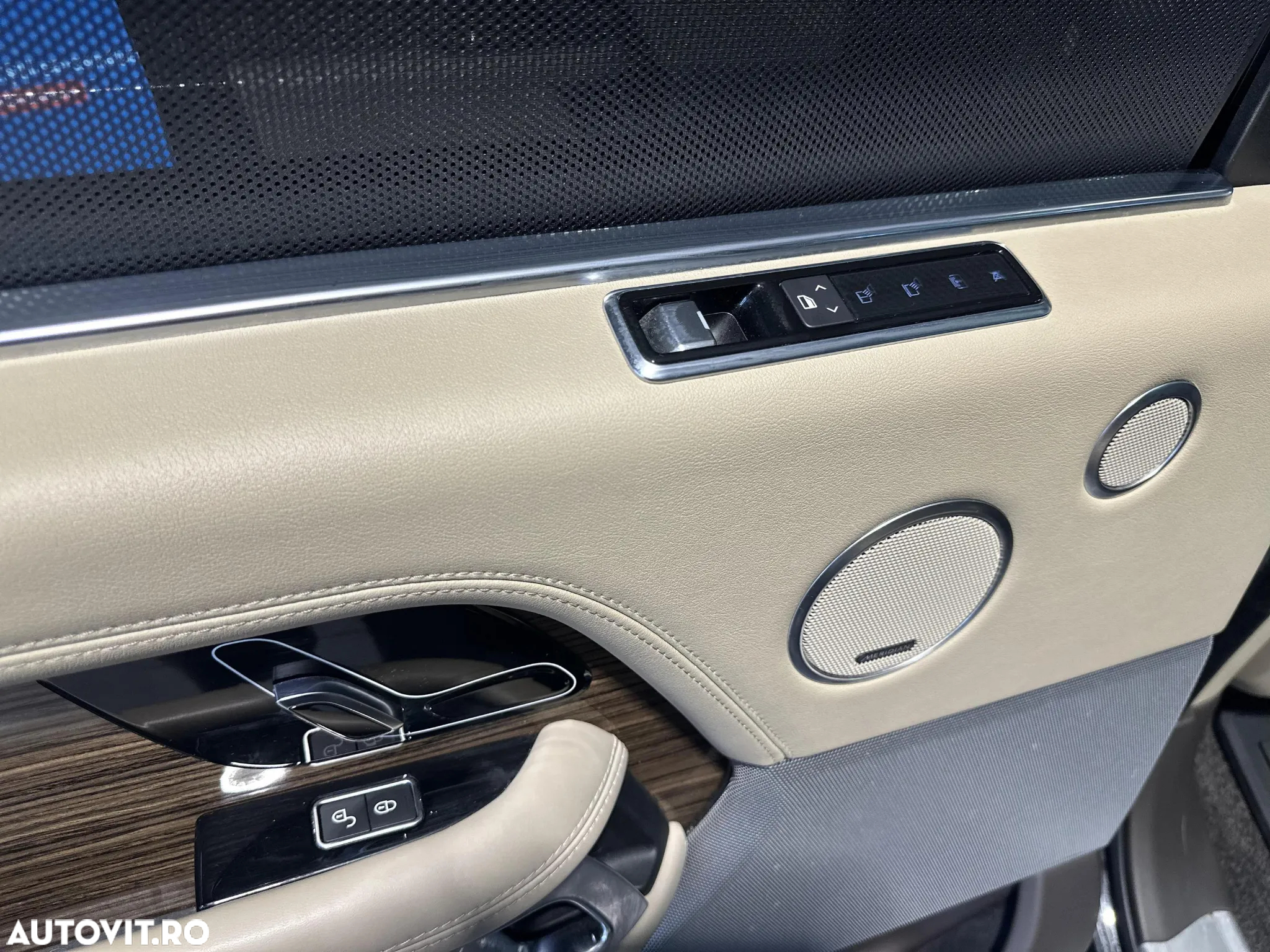 Land Rover Range Rover - 23