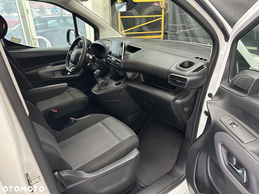 Toyota Proace City Verso 1.5 D-4D Family - 4