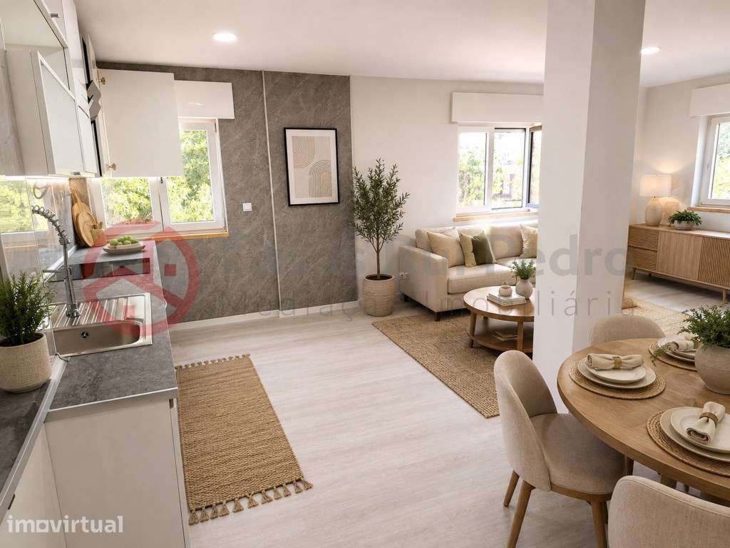 Apartamento T2 totalmente remodelado com arrecadação, Corroios - Grande imagem: 3/13
