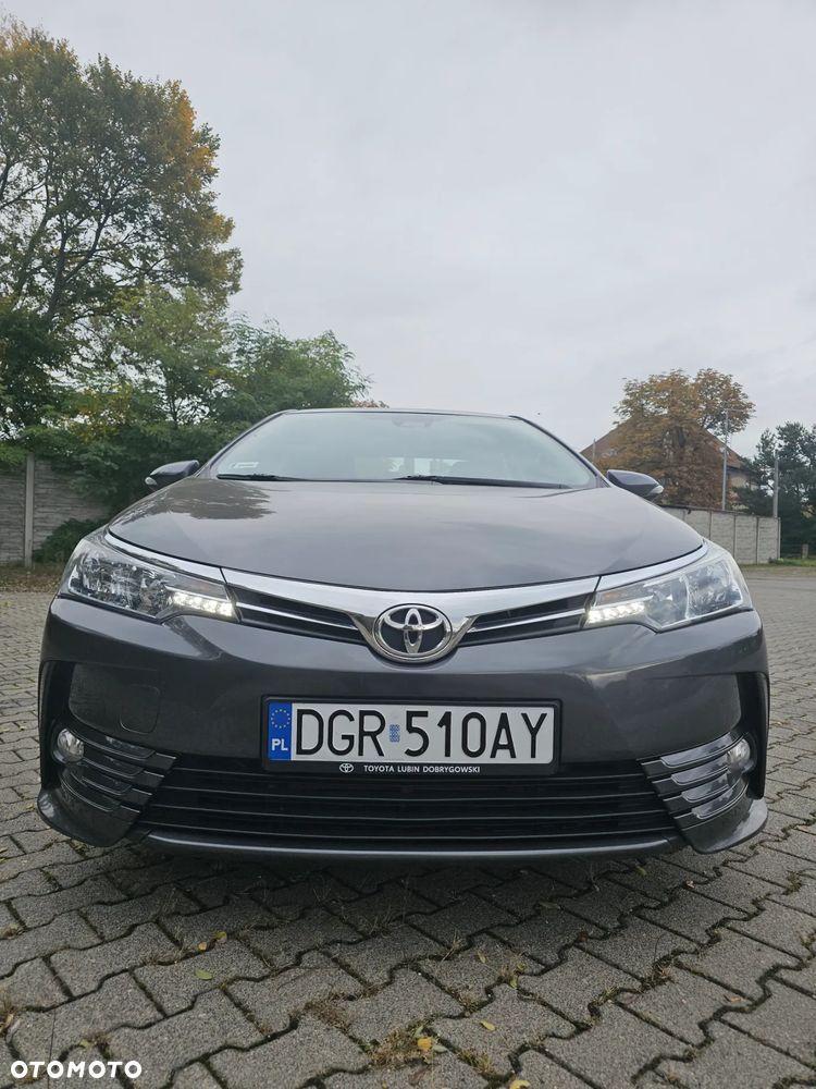 Toyota Corolla 1.6 Active - 18
