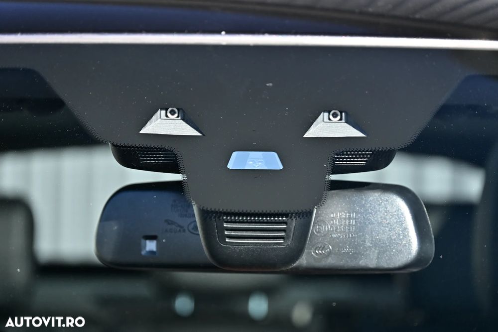 Land Rover Range Rover Evoque 2.0 D150 R-Dynamic HSE - 36