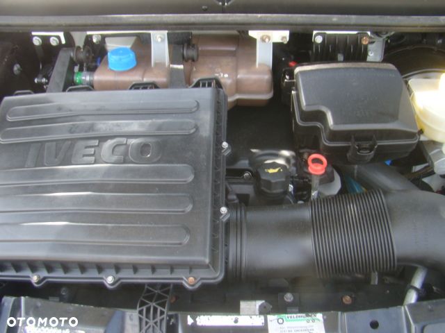 Iveco DAILY 40 C 17 3.0TDI CIĄGNIK SIODŁOWY Z NACZEPĄ CLIXSTAR PRAWOJAZDY E DO B 3400KGŁADOWNOŚCI - 24