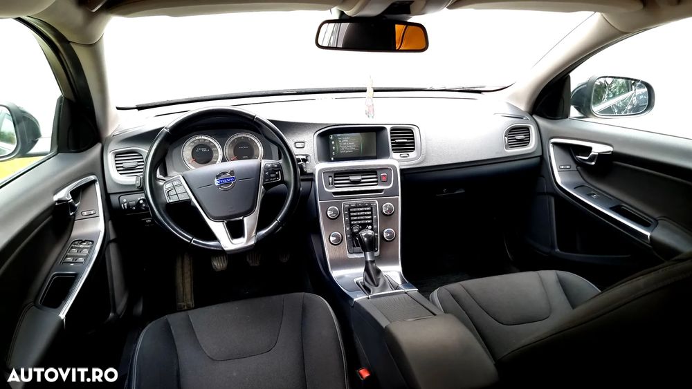 Volvo V60 T4 - 34