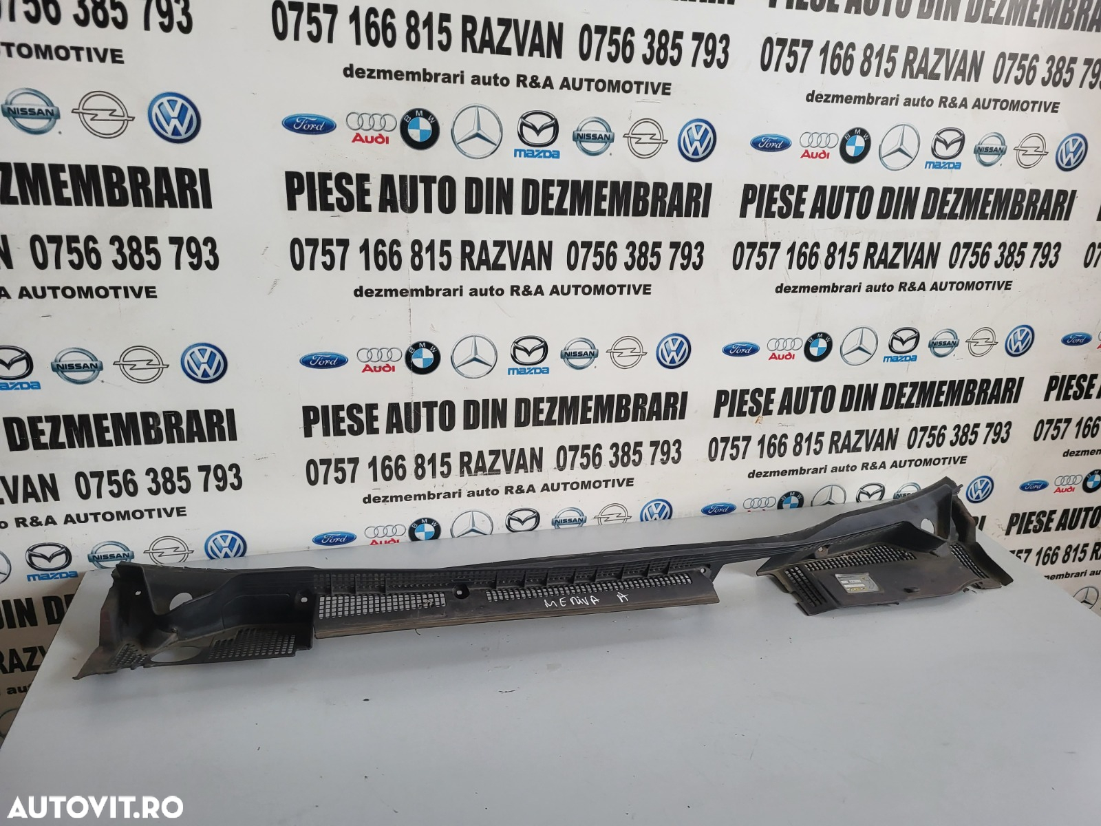 Grila Stergatoare Opel Meriva A Volan Stanga An 2004-2005-2006-2007-2008 Dezmembrez Opel Meriva A 1 - 4
