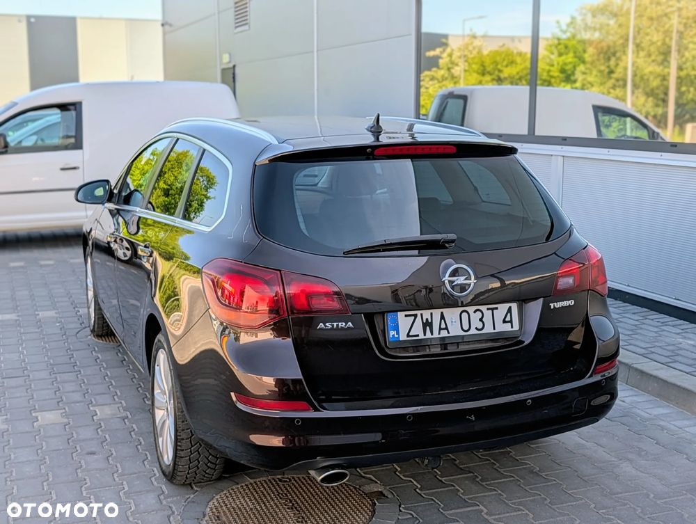 Opel Astra 1.4 T Sport - 10