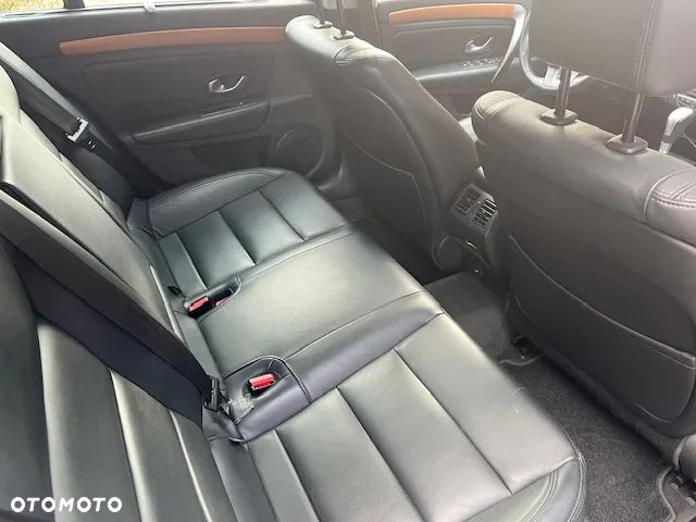 Renault Laguna Grandtour 2.0 dCi FAP Initiale - 14