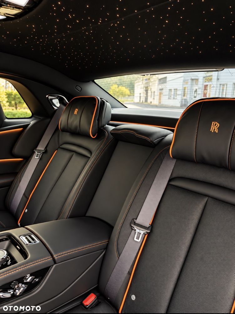 Rolls-Royce Ghost Black Badge - 11