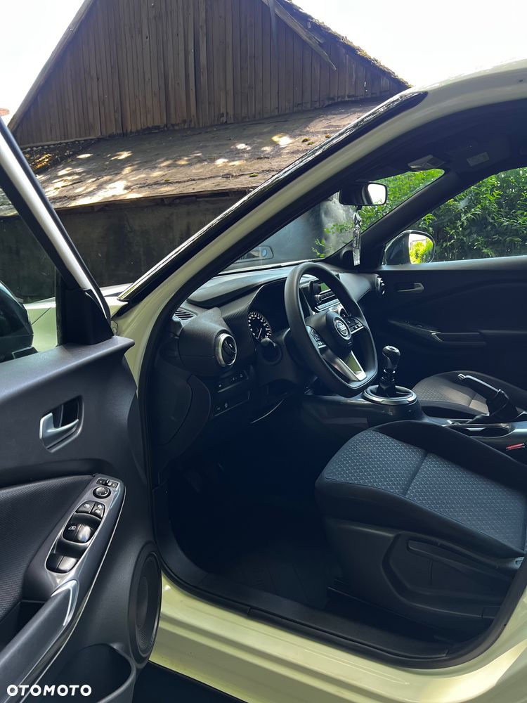 Nissan Juke 1.0 DIG-T Acenta - 10