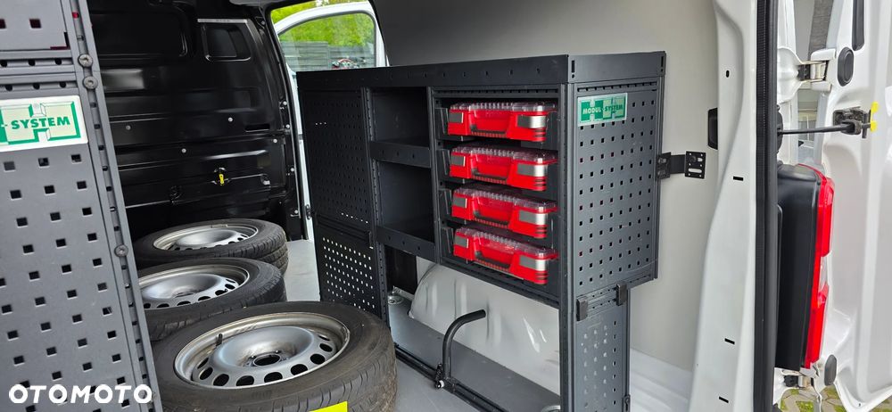 Opel VIVARO L3H1 2.0 145KM AUTOMAT 8-biegów - 31