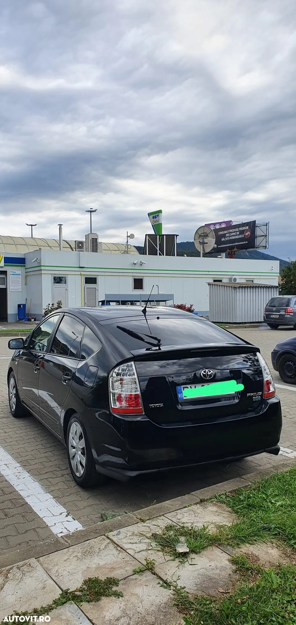 Toyota Prius (Hybrid) Sol - 5