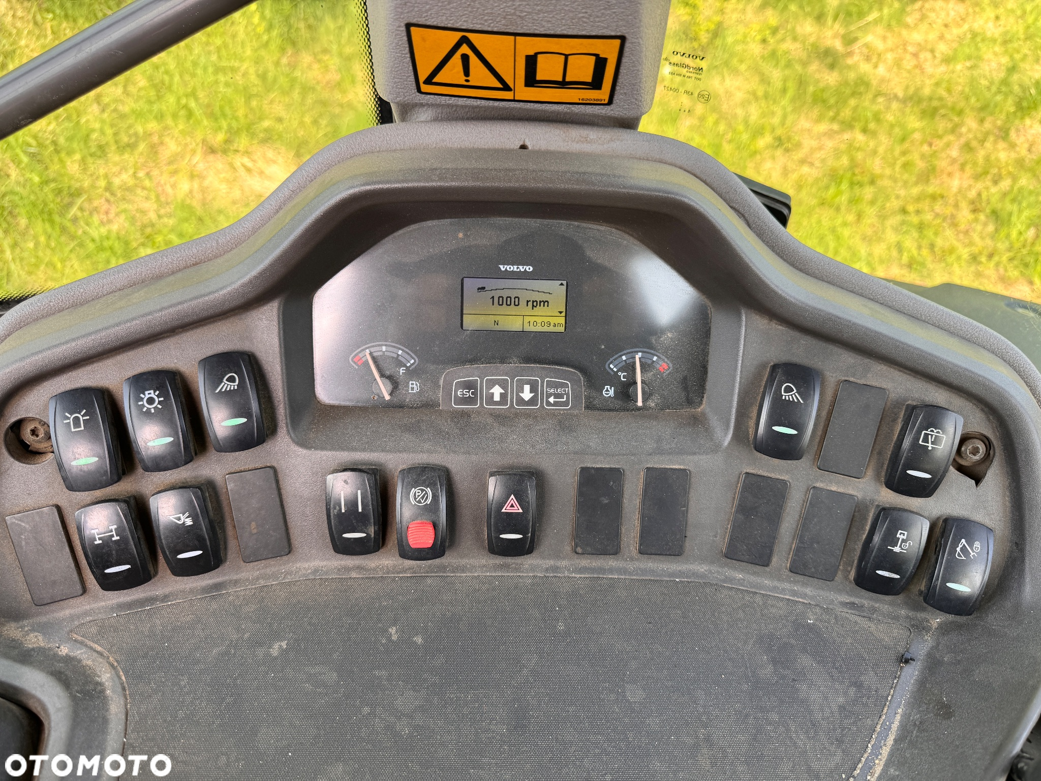 Volvo BL71 - 8
