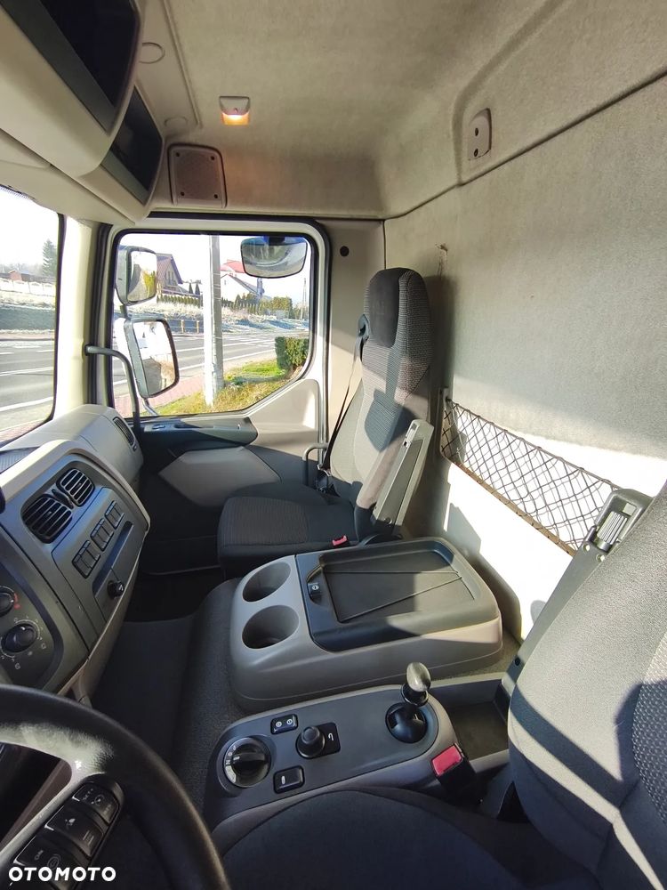 DAF DAF LF 250 / FA 290 / Izoterma / Winda / Holandia / Przebieg 241000 km /18 palet - 10