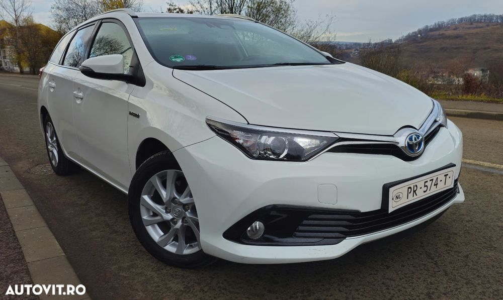 Toyota Auris 1.8 L VVT-i TS Hybrid Luna - 4