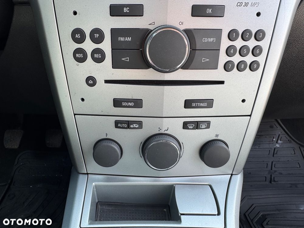 Opel Astra 1.4 Edition - 28
