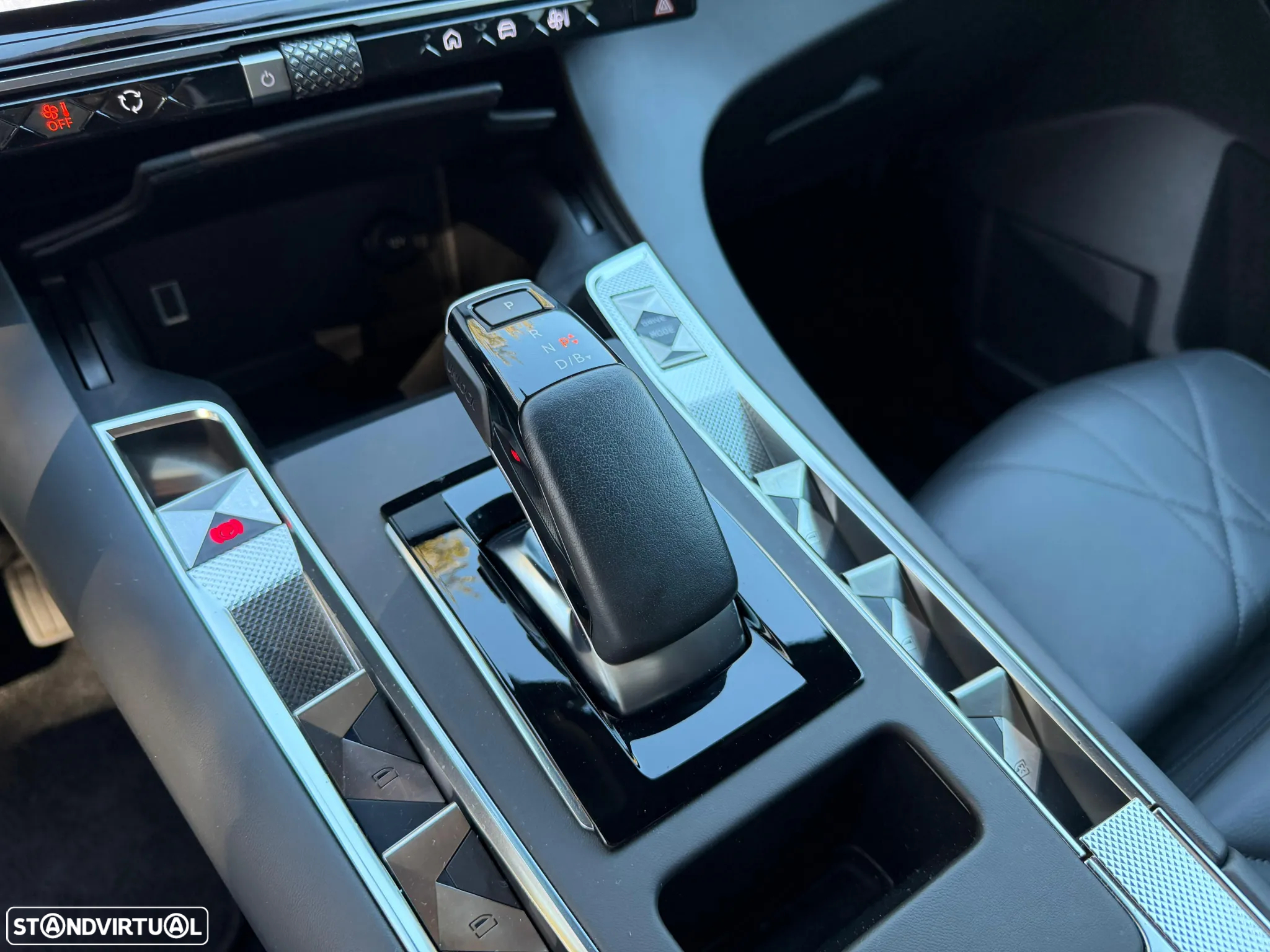 DS DS7 Crossback E-Tense SE Ligne Noire EAT8 - 29