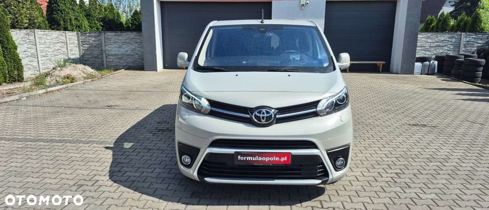Toyota Proace Verso - 2