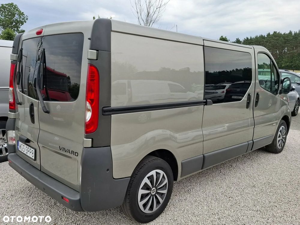 Opel VIVARO - 23