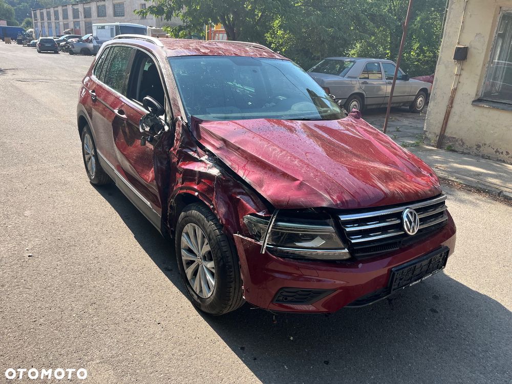 Volkswagen Tiguan - 3