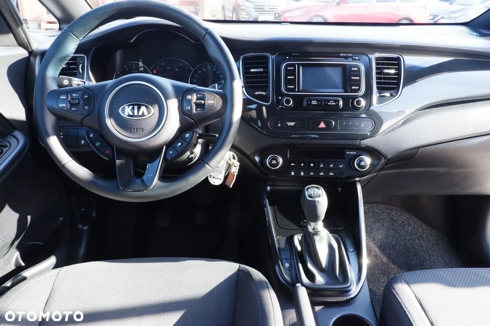 Kia Carens 1.6 GDI L EU6 - 15