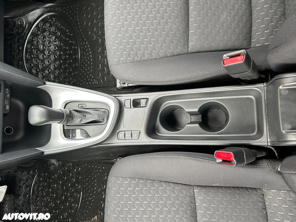 Toyota Yaris 1.5 VVT-i Business Edition - 9