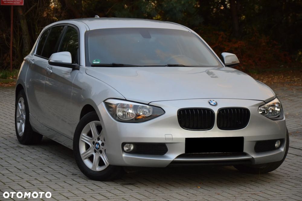 BMW Seria 1 116i Sport Line - 2
