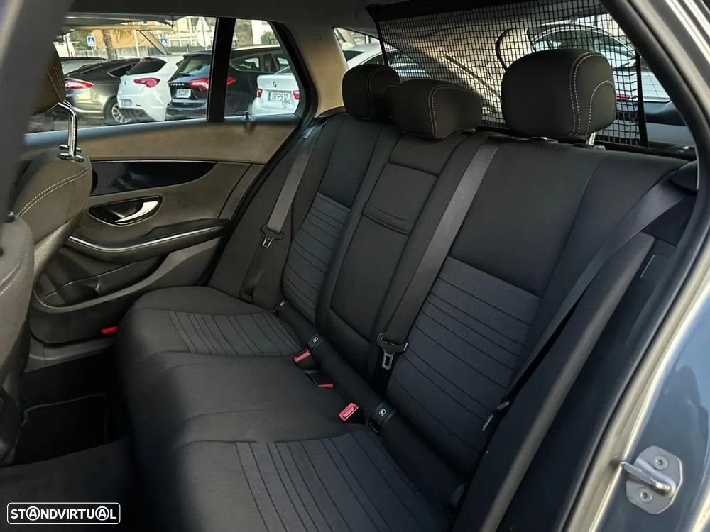 Mercedes-Benz C 200 - 10