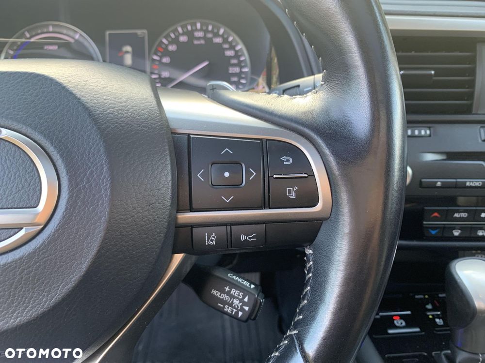 Lexus RX 450h Omotenashi - 16