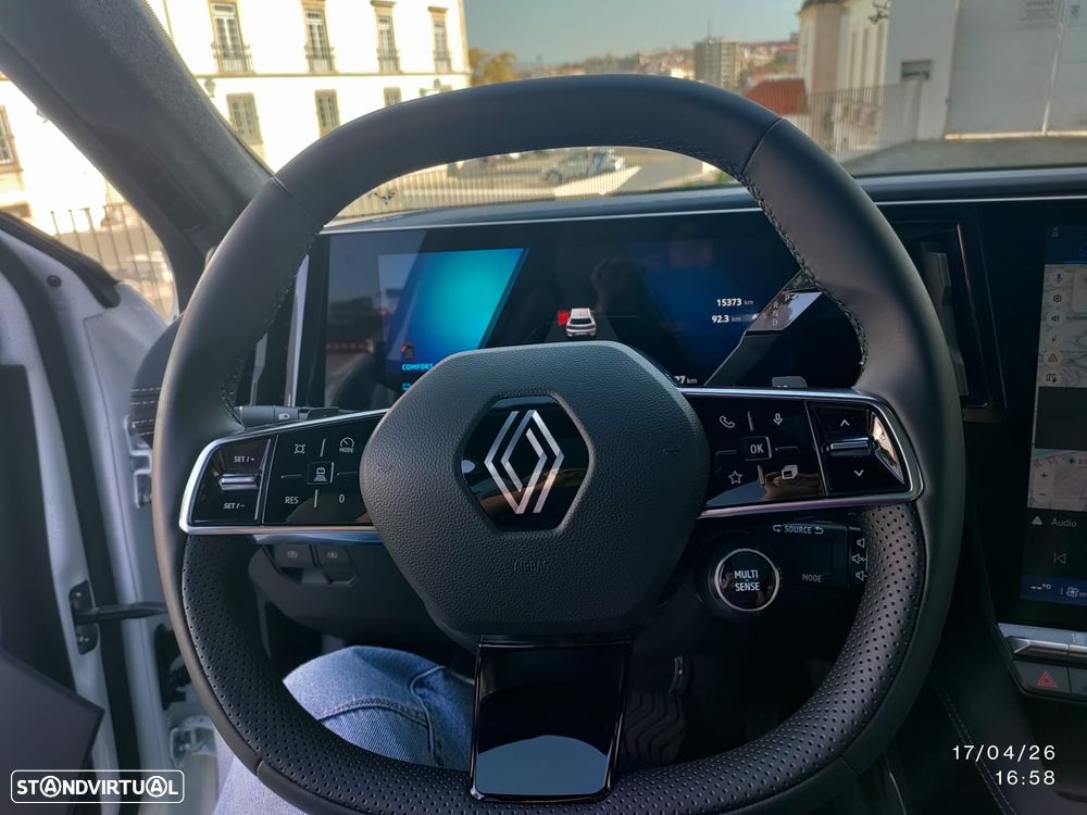Renault Scénic E-Tech 220 Long Range Iconic - 10