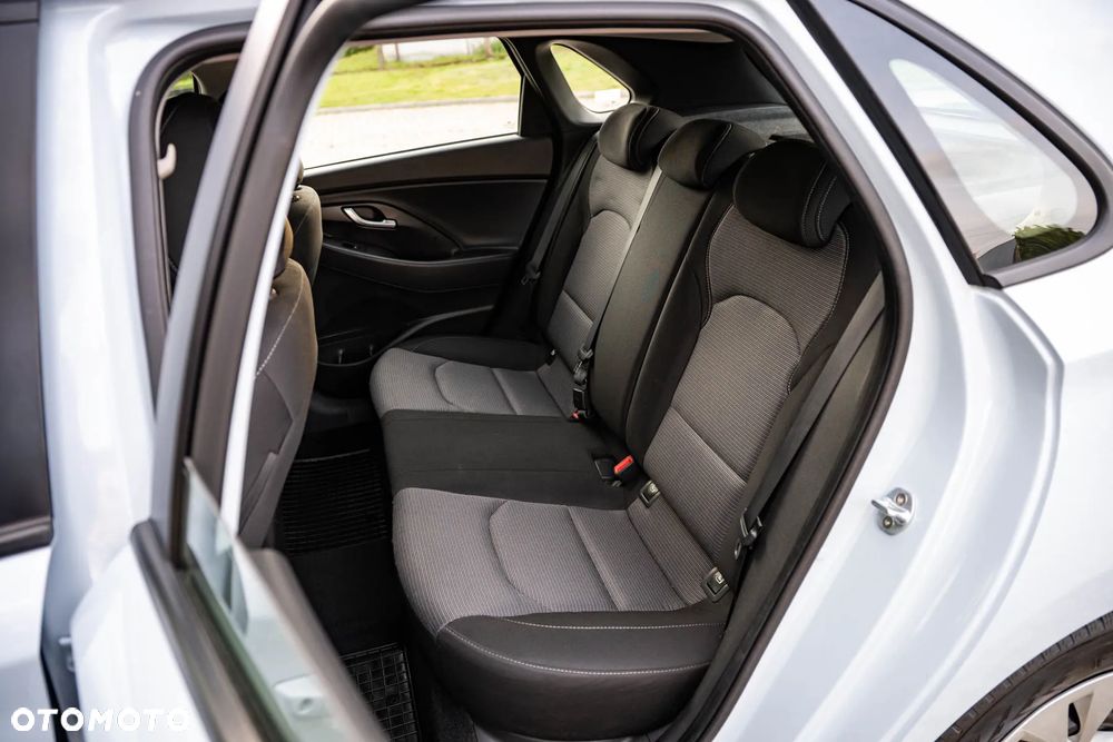 Hyundai i30 1.4 Classic + - 22