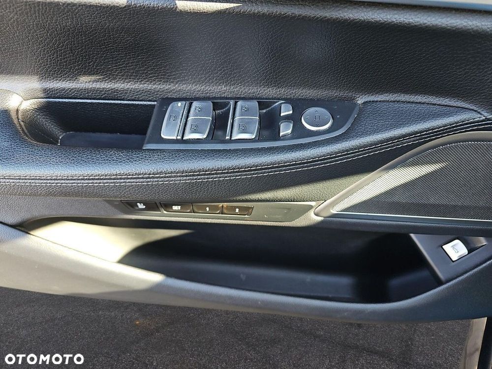 BMW Seria 7 - 17