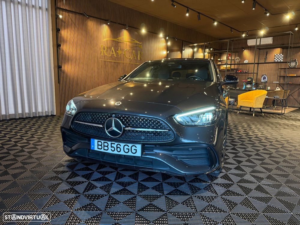 Mercedes-Benz C 300 e AMG Line - 3