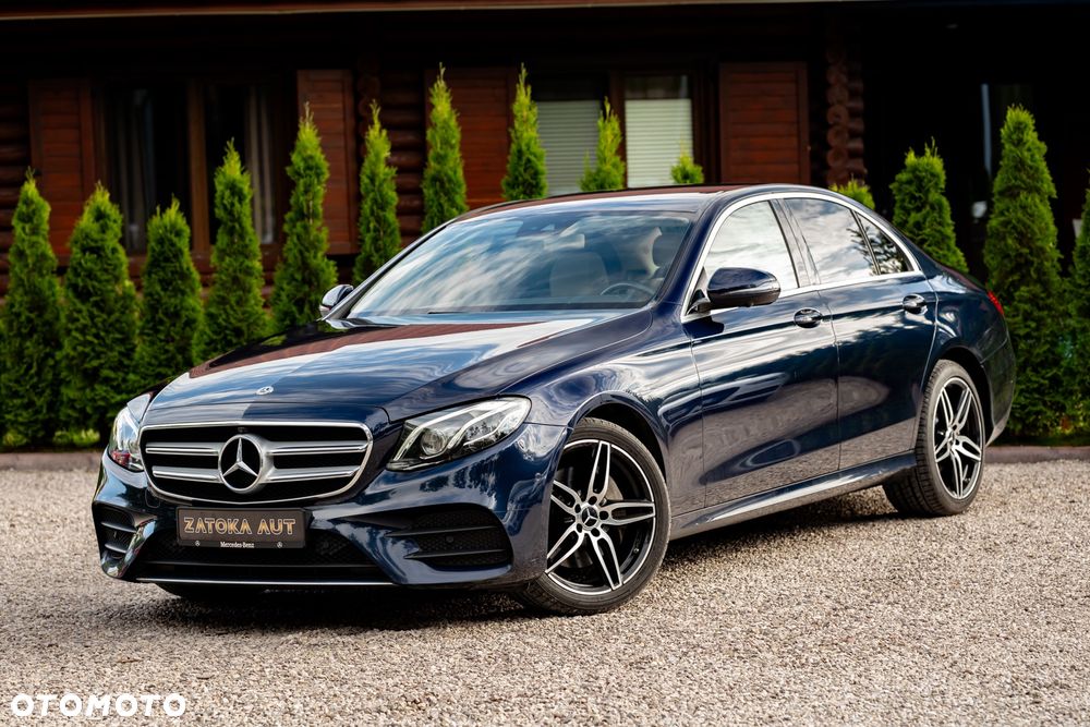Mercedes-Benz Klasa E 220 d 9G-TRONIC Exclusive - 4