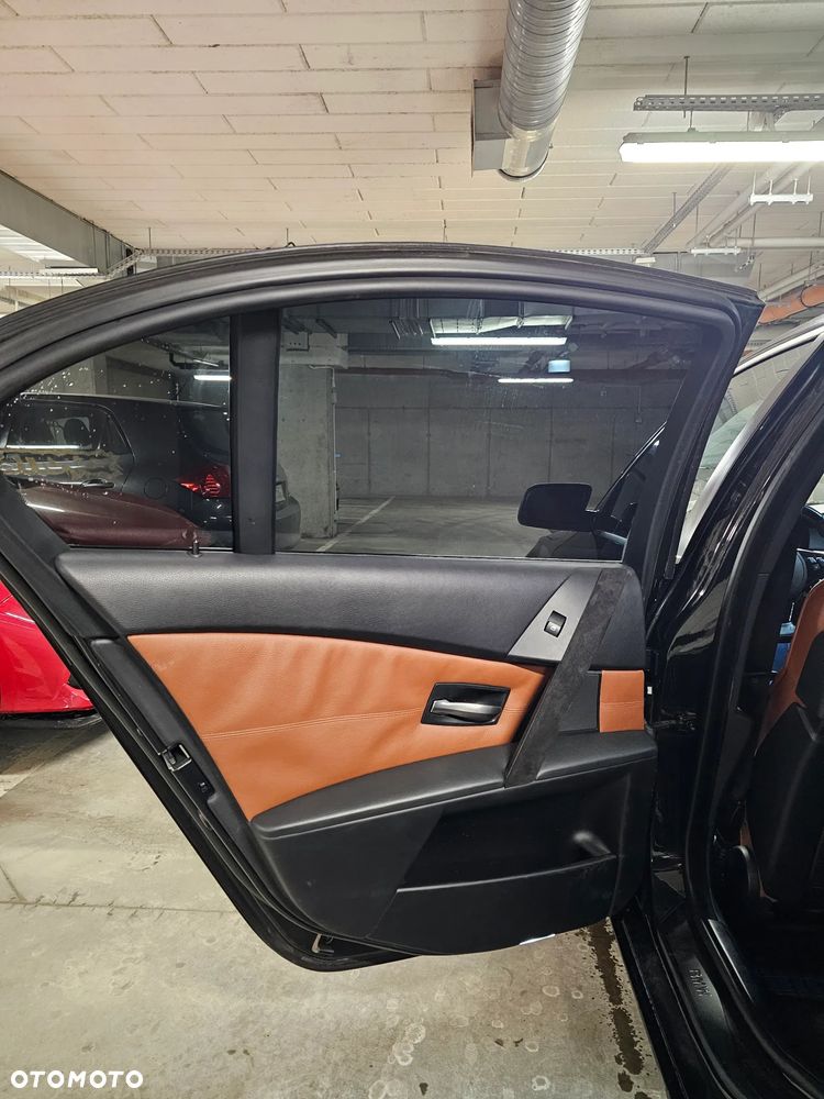 BMW Seria 5 - 15