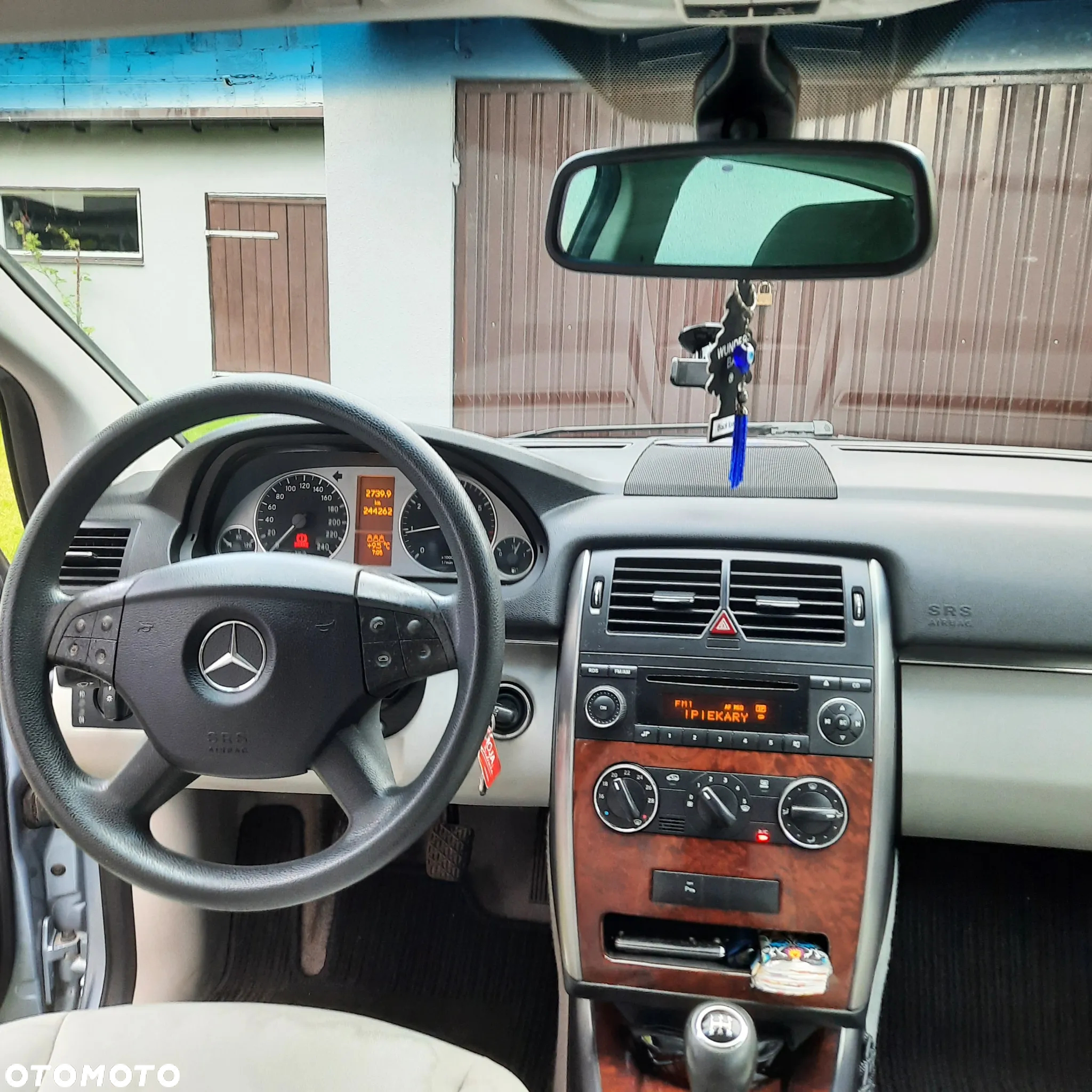 Mercedes-Benz Klasa B 200 - 4