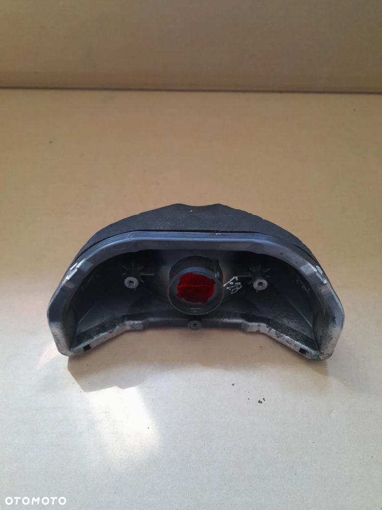 YAMAHA FZ8 10-15 LAMPA TYŁ - 4